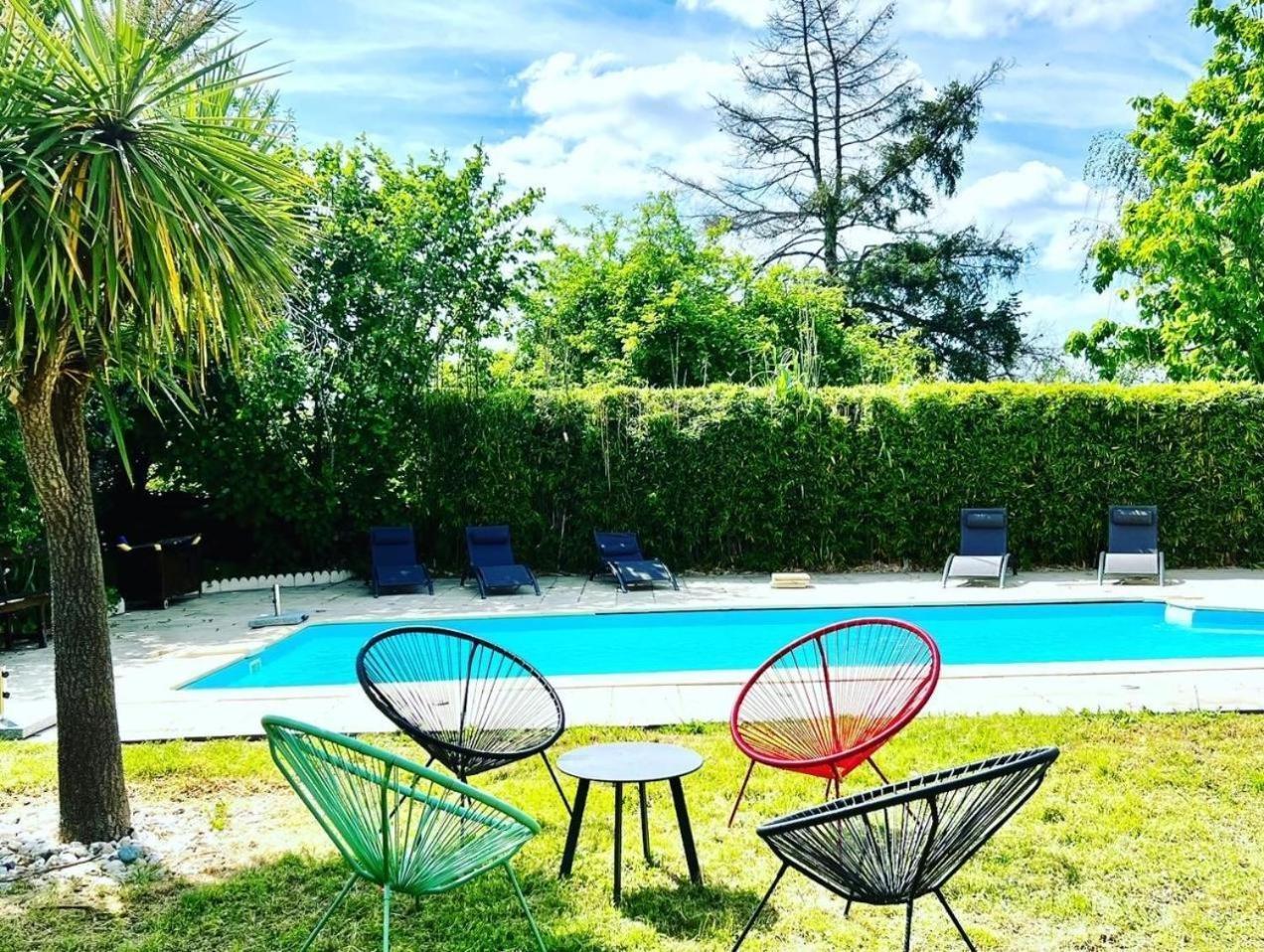 Les Tuileries De Chanteloup La Roche-Chalais Bagian luar foto